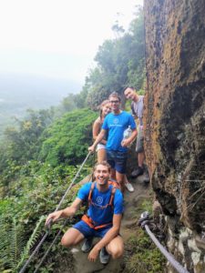Group hiking the pingxi crags
